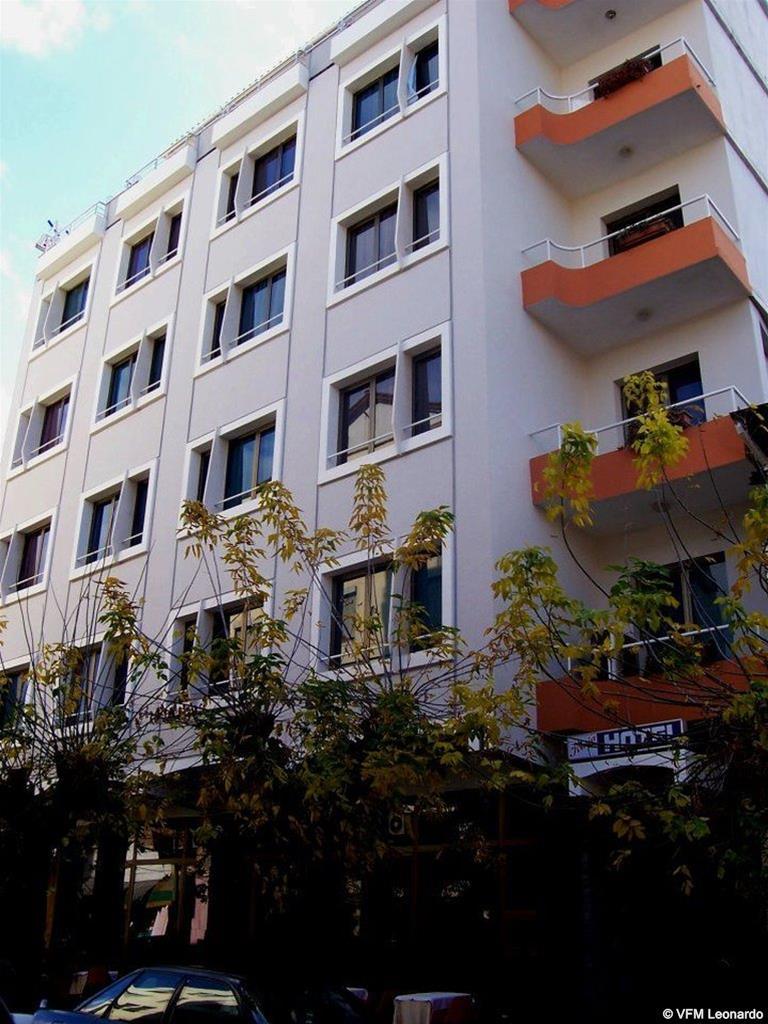 Kruja Hotel Tiranë Ngoại thất bức ảnh