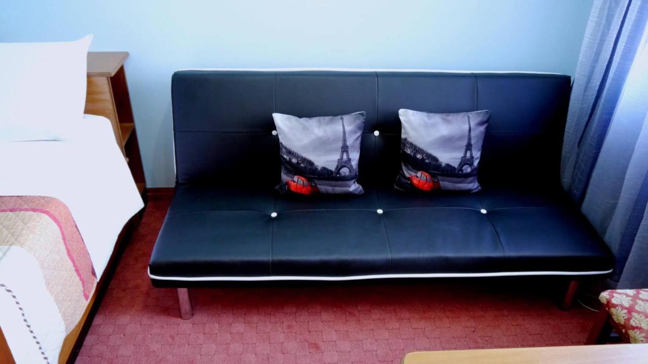 Kruja Hotel Tiranë Ngoại thất bức ảnh